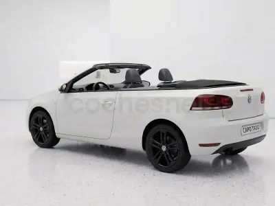 Usado VW Golf Cabriolet 105 CV (77 kW) 2014 Blanco Descapotable