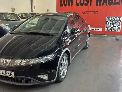 Usado Honda Civic Comfort 140 CV (102 kW) 2007 Negro Berlina