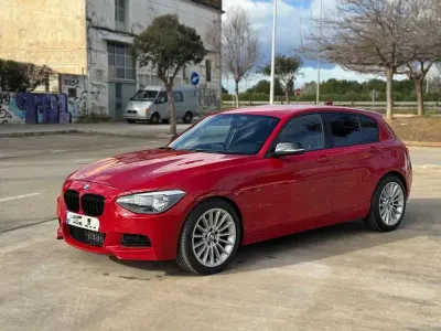 Usado BMW 116 Sport Line 136 CV (100 kW) 2011 Rojo Utilitario