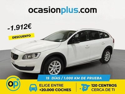 Usado Volvo V60 CC Kinetic 150 CV (110 kW) 2016 Blanco Familiar