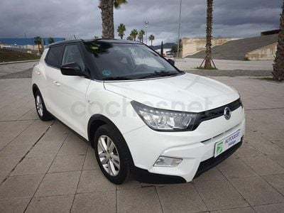 Usado Ssangyong (KGM) Tivoli 116 CV (85 kW) 2016 Blanco SUV