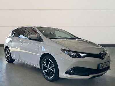 Toyota Auris Hybrid