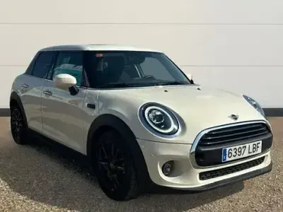 Usado Mini ONE 102 CV (75 kW) 2019 Blanco Utilitario