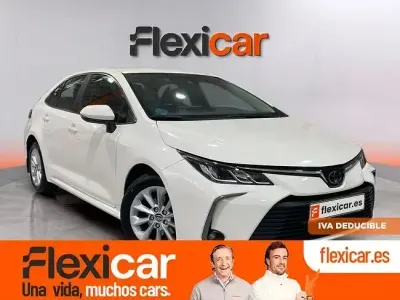 Usado Toyota Corolla 125 CV (91 kW) 2023 Blanco Berlina