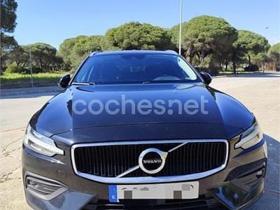 Begagnad Volvo V60 150 HK (110 kW) 2019 Svart Kombi