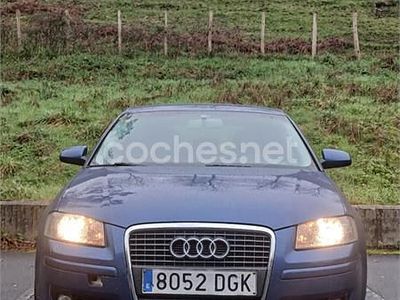 Azul Usado 2005 Audi A3 Attraction Berlina | 5500 € (Precio justo)