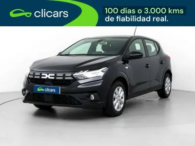 Usado Dacia Sandero Expression 101 CV (74 kW) 2023 Negro Utilitario