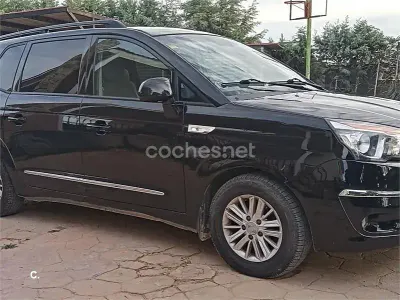 Usado SsangYong Rodius