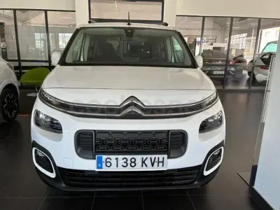Usado Citroën Berlingo 102 CV (75 kW) 2019 Blanco Monovolumen