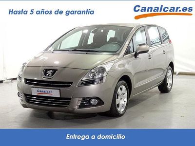 Usado Peugeot 5008 Access 120 HP (88 kW) 2011 Cinzento Monovolume