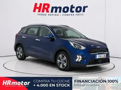 Usado Kia Niro 141 CV (103 kW) 2022 Azul SUV