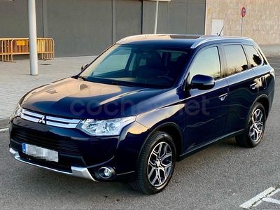 Usado Mitsubishi Outlander 150 CV (110 kW) 2015 Azul SUV