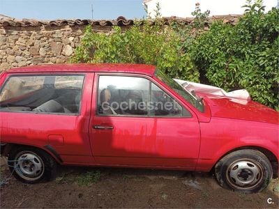 Usado VW Polo 45 CV (33 kW) 1988 Rojo Berlina