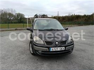 Usado Renault Scénic III Exception 130 CV (95 kW) 2009 Negro Monovolumen