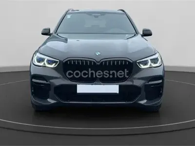 Usado BMW X5 Comfort Edition 530 CV (389 kW) 2023 Gris / plata SUV