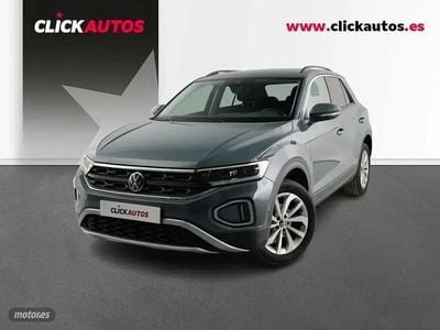 Azul Usado 2024 VW T-Roc Life SUV | 21.950 € (Precio justo)