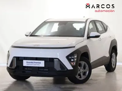 Usado Hyundai Kona 101 CV (74 kW) 2025 Blanco SUV