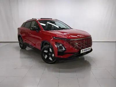 Używany Omoda 5 147 KM (108 kW) 2025 Czerwony SUV