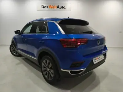 Usado VW T-Roc Sportline 150 CV (110 kW) 2021 Azul SUV
