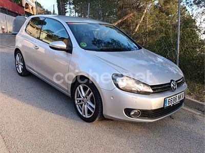 Usado VW Golf VI Advance 105 CV (77 kW) 2011 Gris / plata Utilitario
