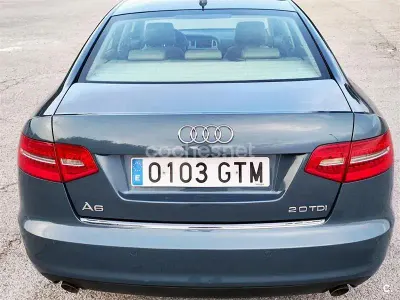 Usado Audi A6 170 CV (125 kW) 2010 Azul Berlina