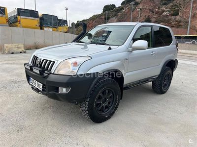 Usado Toyota Land Cruiser 163 CV (119 kW) 2005 Gris / plata SUV