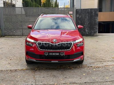 Rojo Usado 2019 Skoda Kamiq Ambition SUV | 16.999 € (Un poco caro)