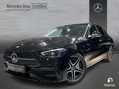 Negro obsidiana Usado 2024 Mercedes C300e | 49.900 € (Precio justo)