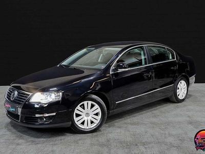 Begagnad VW Passat Highline 160 HK (117 kW) 2008 Svart Sedan