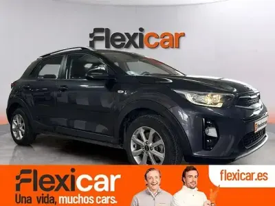 Usado Kia Stonic 84 CV (61 kW) 2018 Azul SUV