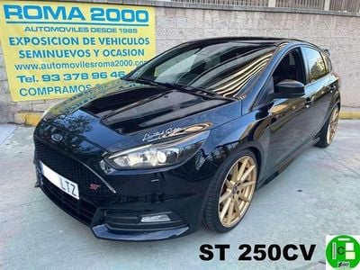 Käytetty Ford Focus ST 250 HP (183 kW) 2016 Musta Sedan
