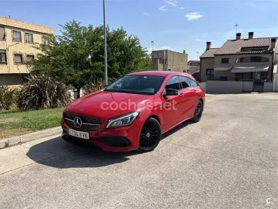 Usado Mercedes CLA200 Shooting Brake 136 CV (100 kW) 2019 Rojo Familiar