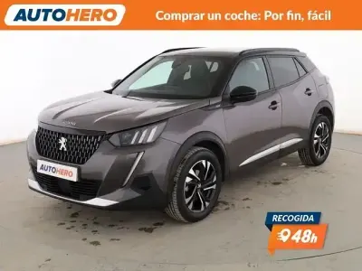Usado Peugeot 2008 GT 131 CV (96 kW) 2023 Gris SUV
