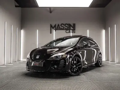 Usado Seat Leon CUPRA 240 CV (176 kW) 2008 Negro Utilitario