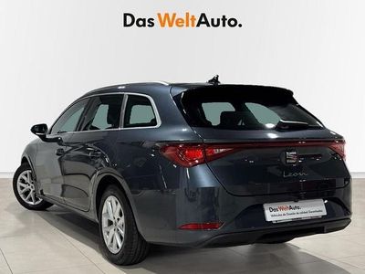 Usado Seat Leon Style 116 CV (85 kW) 2025 Gris