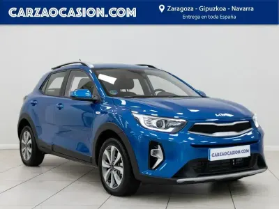 Käytetty Kia Stonic 100 HP (73 kW) 2024 Otro Katumaasturi