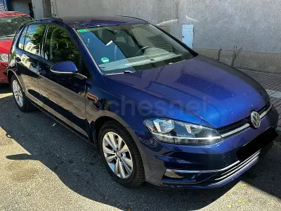 Usado VW Golf VII Advance 115 CV (84 kW) 2018 Azul Berlina
