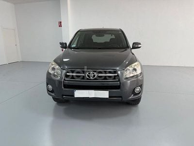 Gris / plata Usado 2010 Toyota RAV4 Advance SUV | 8400 € (Precio justo)