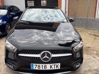 Usado Mercedes A180 116 CV (85 kW) 2019 Negro Berlina