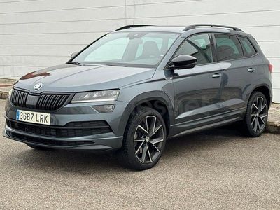 Usado Skoda Karoq SportLine 150 CV (110 kW) 2021 Gris / plata SUV
