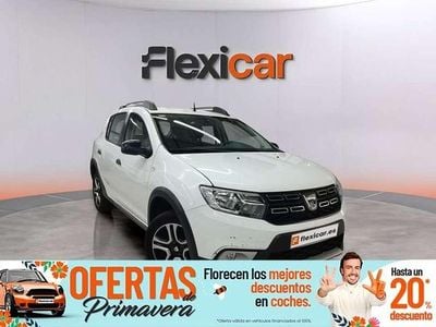 Usado Dacia Sandero Essentiel 91 CV (66 kW) 2018 Blanco Utilitario