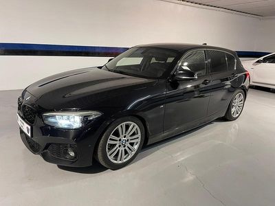 Usado BMW 118 136 CV (100 kW) 2018 Negro Utilitario