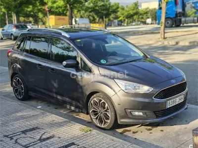 Usado Ford Grand C-Max Titanium 120 CV (88 kW) 2015 Negro Monovolumen