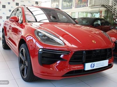 Rojo Usado 2021 Porsche Macan Turbo SUV | 76.900 € (Caro)