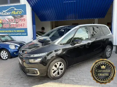 Usado Citroën C4 SpaceTourer Shine 130 CV (95 kW) 2020 Negro Monovolumen