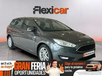 Usado Ford Focus Business Edition 125 CV (91 kW) 2017 Gris