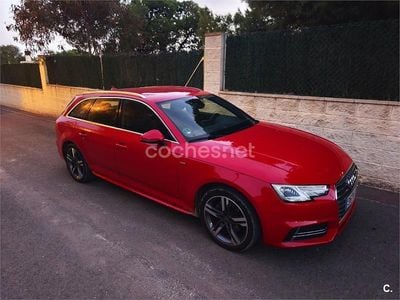 Usado Audi A4 S-Line 150 CV (110 kW) 2017 Rojo Familiar