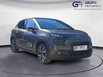 Käytetty Citroën C3 Shine 102 HP (75 kW) 2023 Harmaa Viistoperä