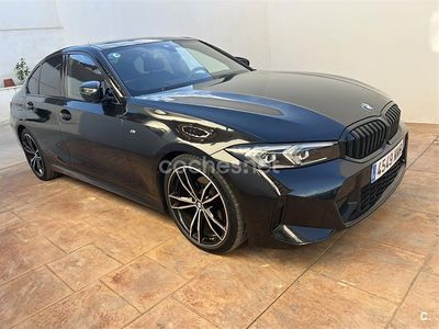 Negro Usado 2024 BMW 320e Comfort Edition Berlina | 41.000 € (Caro)