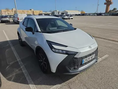 Brugt Toyota C-HR Advance 140 HK (102 kW) 2025 Hvid SUV